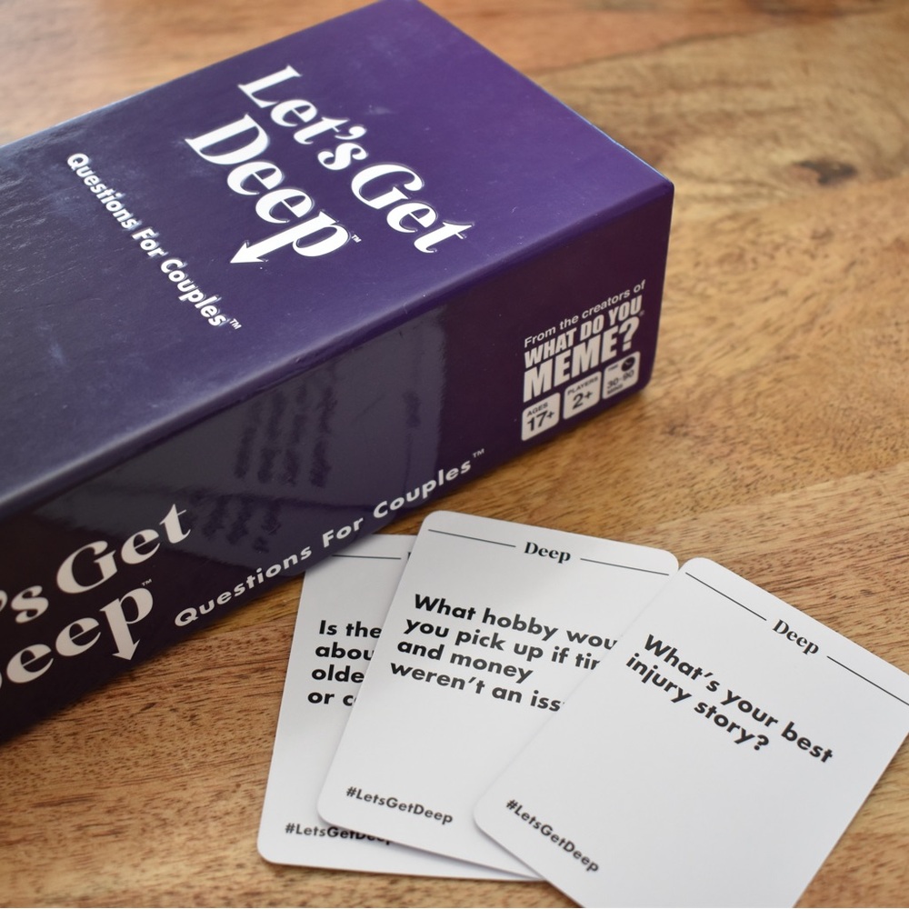 Relationship Card Game - Purple